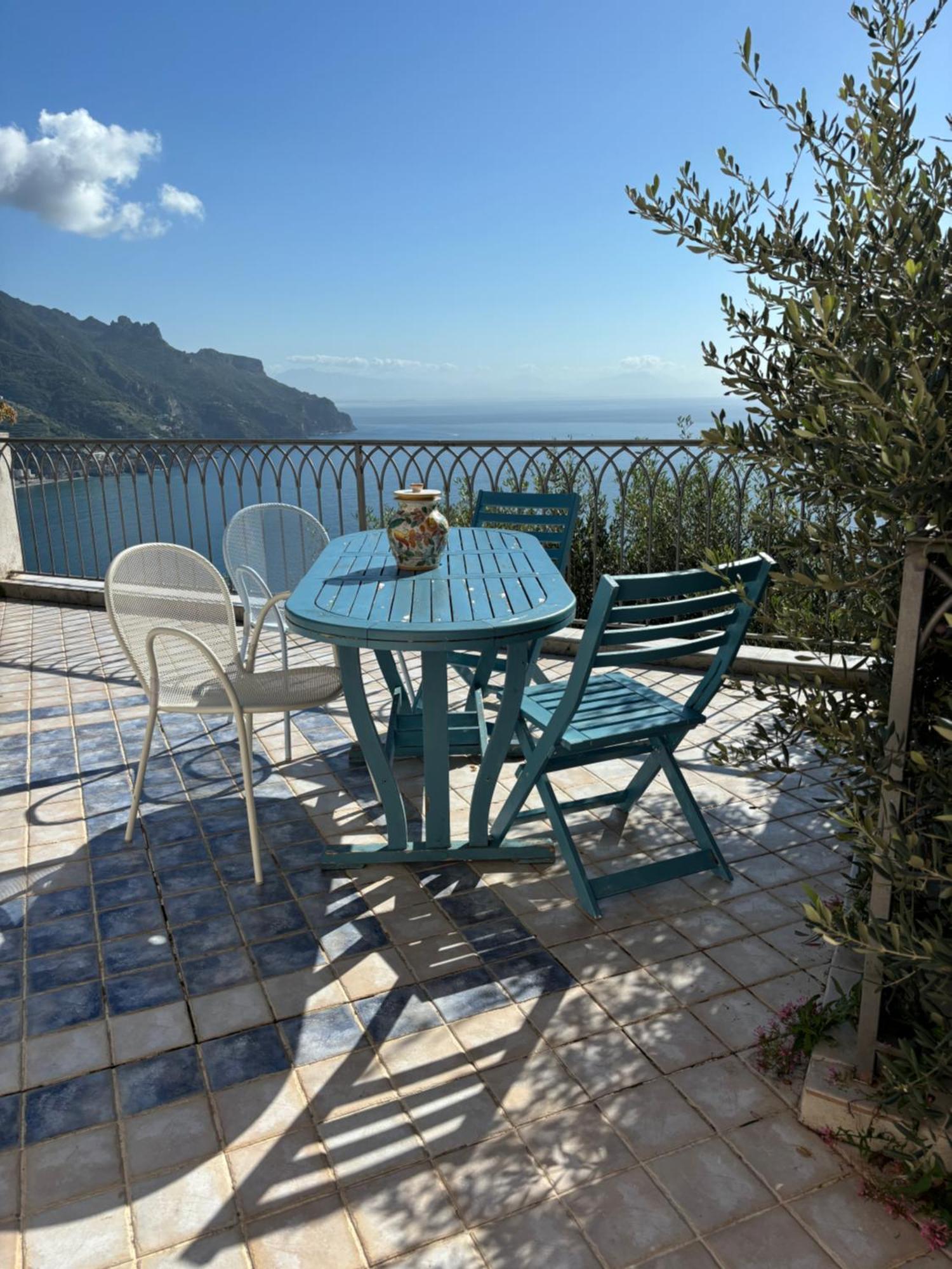 B&B I Limoni 라벨로 외부 사진